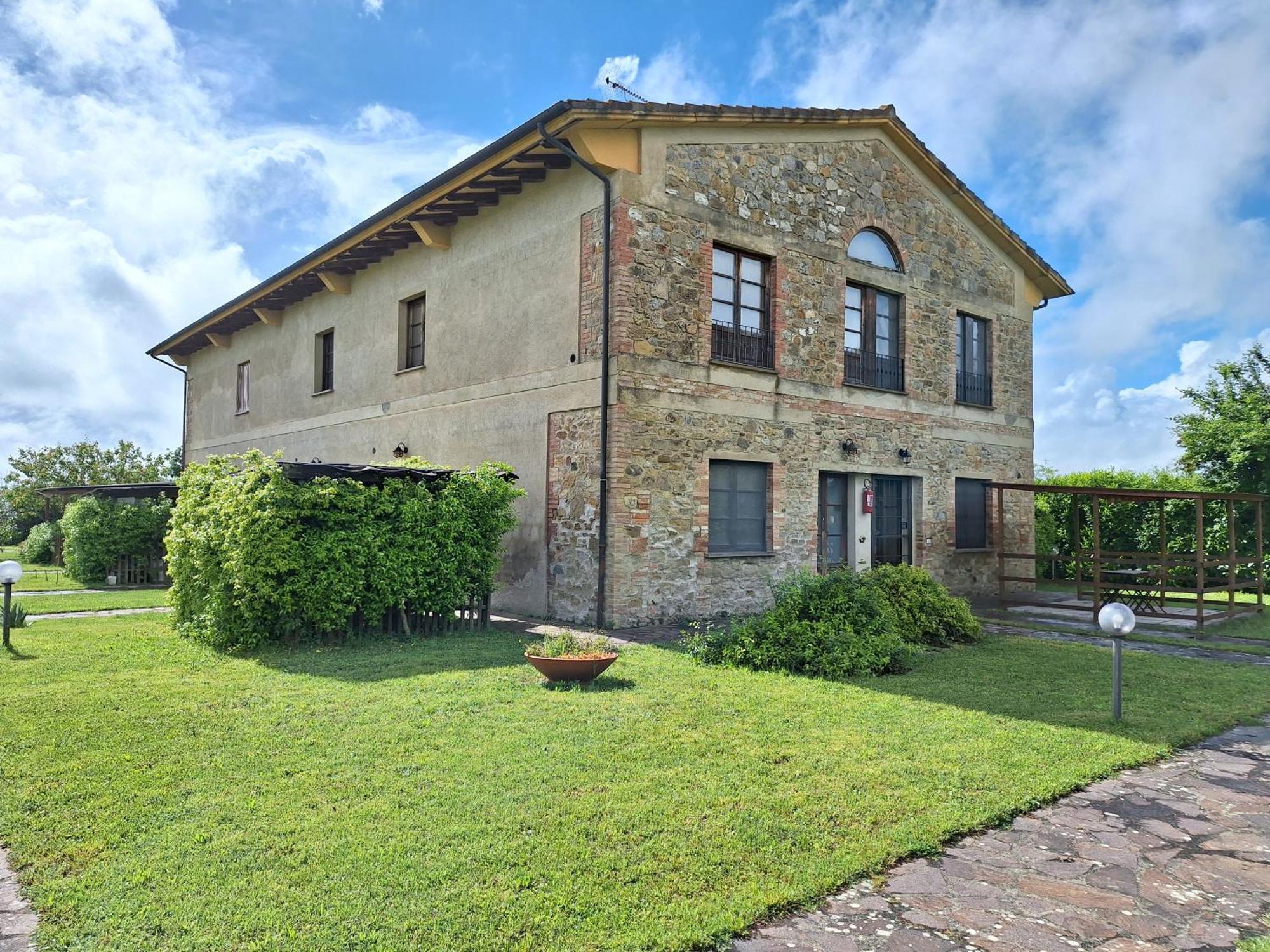 Lacollinatuscany Between San Gimignano And Volterra Kültér fotó